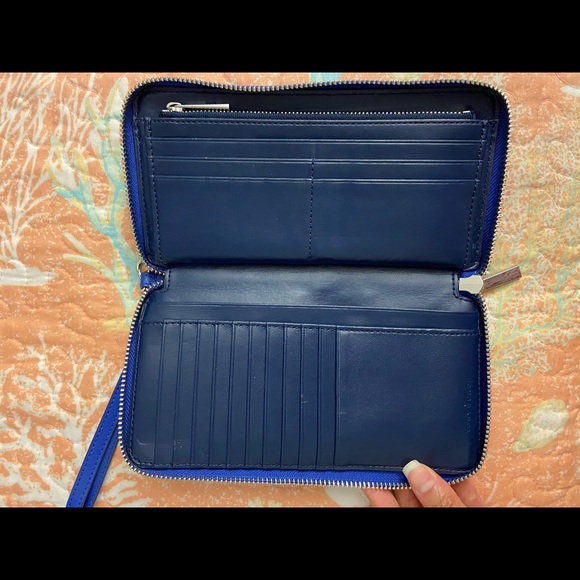 Wallet - Picture 2 of 3